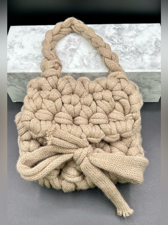 Murdock Handbags - MURDOCK Handcrafted Chunky - Knit Taupe Handbag - Small.